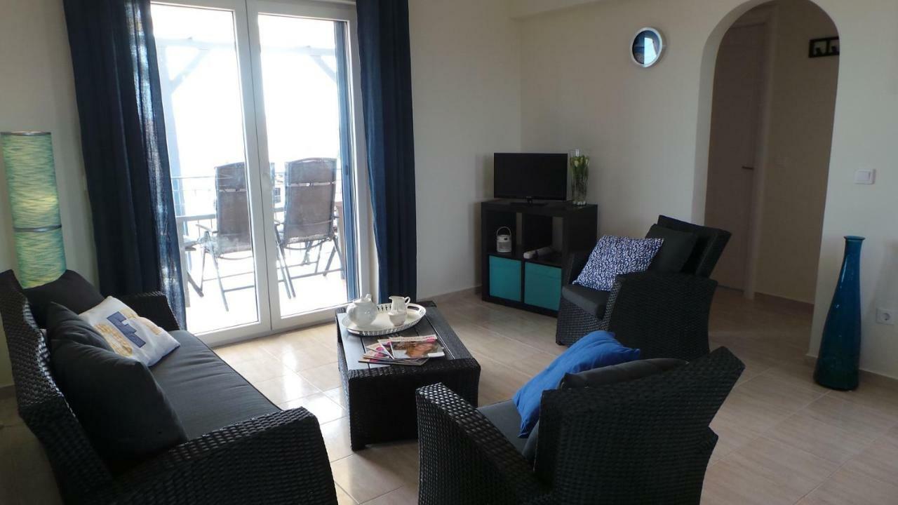 Villa Finiki Messinia Upstairs Экстерьер фото