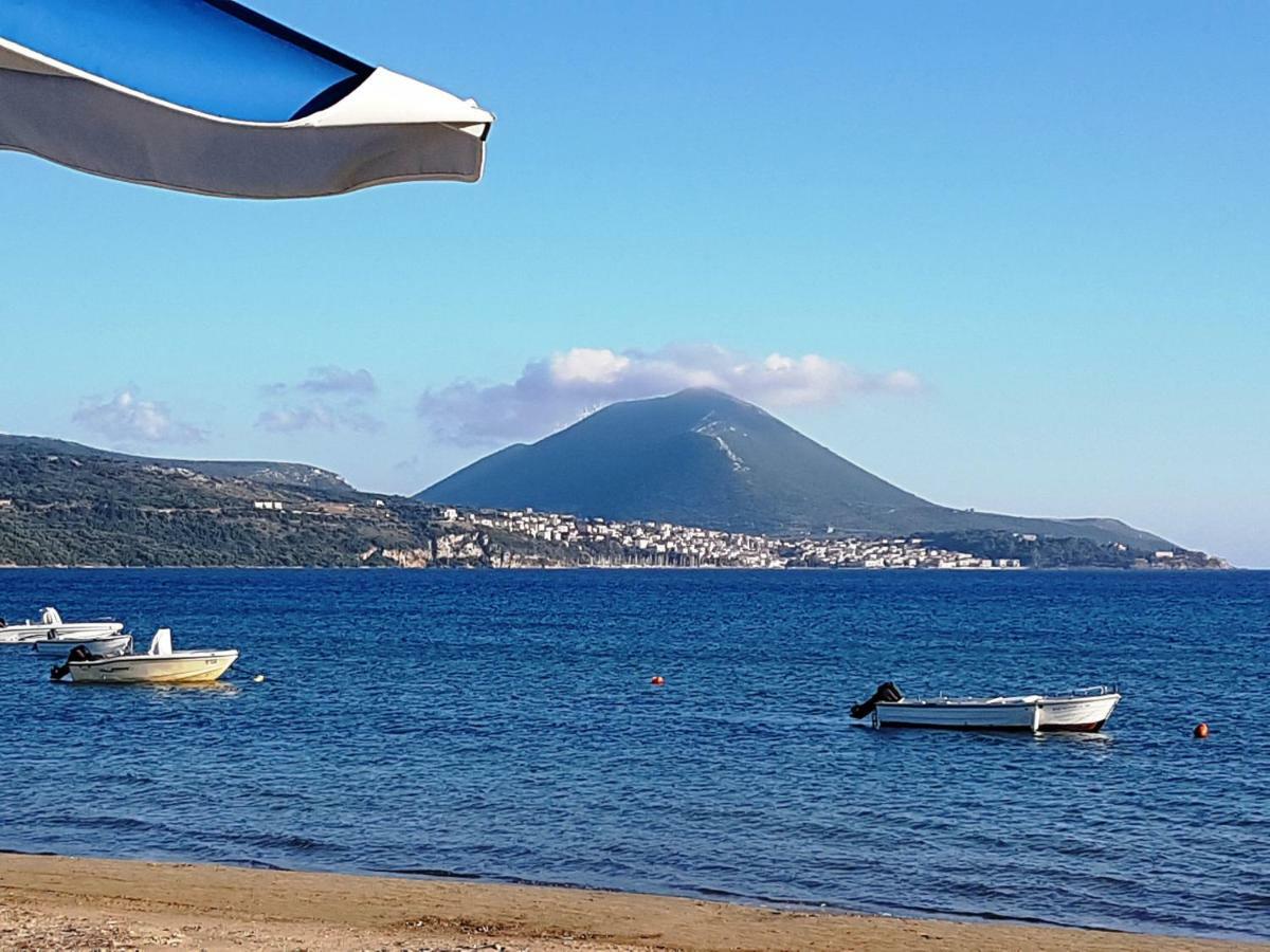 Villa Finiki Messinia Upstairs Экстерьер фото